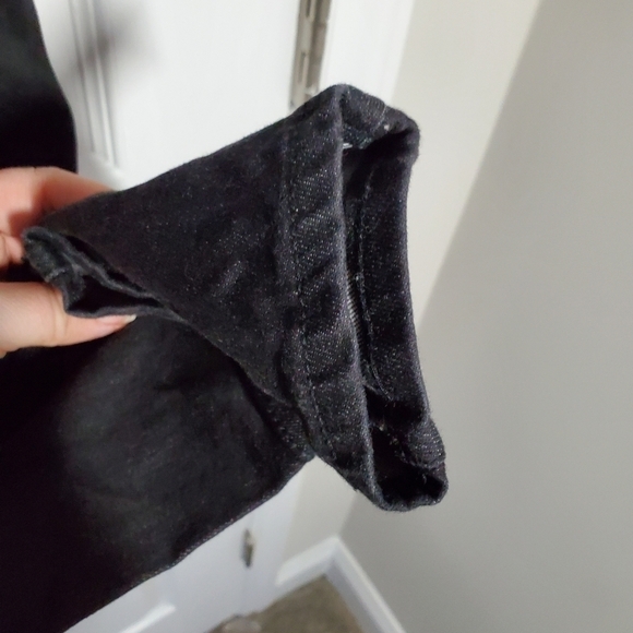 ARMANI Exchange Black Skinny Jeans - Picture 6 of 7